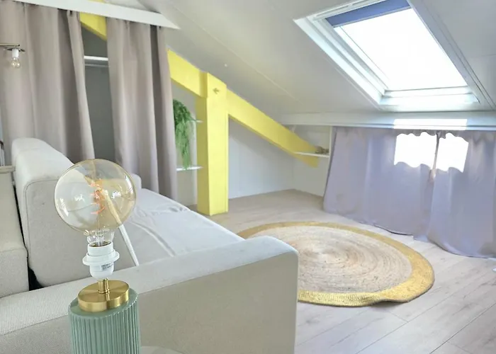 Cosy Sous Les Toits - Gare - 2 Pers * نيس